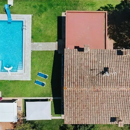Casa Bellavista Con Piscina En Caldes Costa Brava Semesterbostad Caldes de Malavella